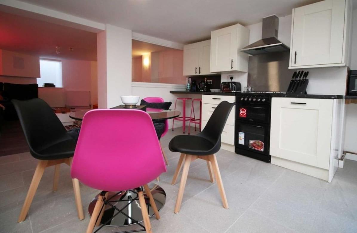 Principality House By Mia Living 3 Bedroom Apartment A 5 Min Walk To Principality Stadium Кардіфф Екстер'єр фото